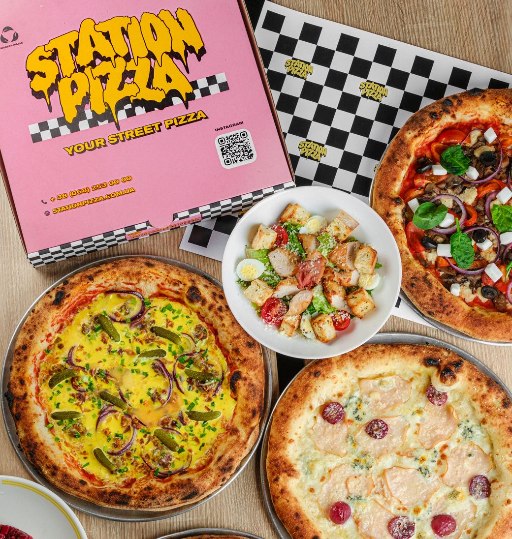 Пицца и салат Station Pizza
